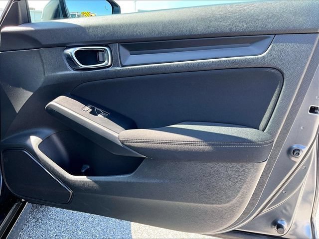 Used 2025 Honda Civic Sport image 12