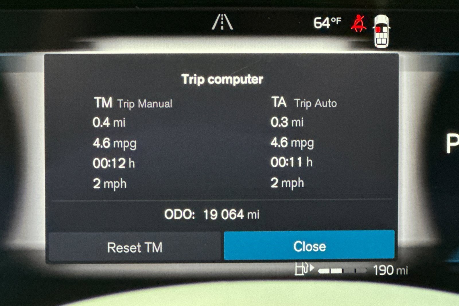 Used 2023 Volvo XC90 B6 Ultimate w/ Lounge Package image 32