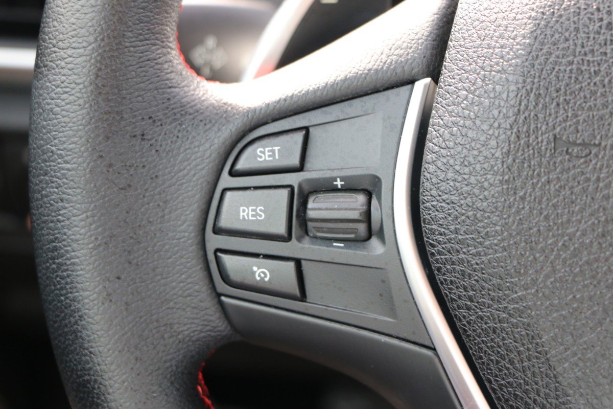 Used 2017 BMW 230i Coupe RWD image 16