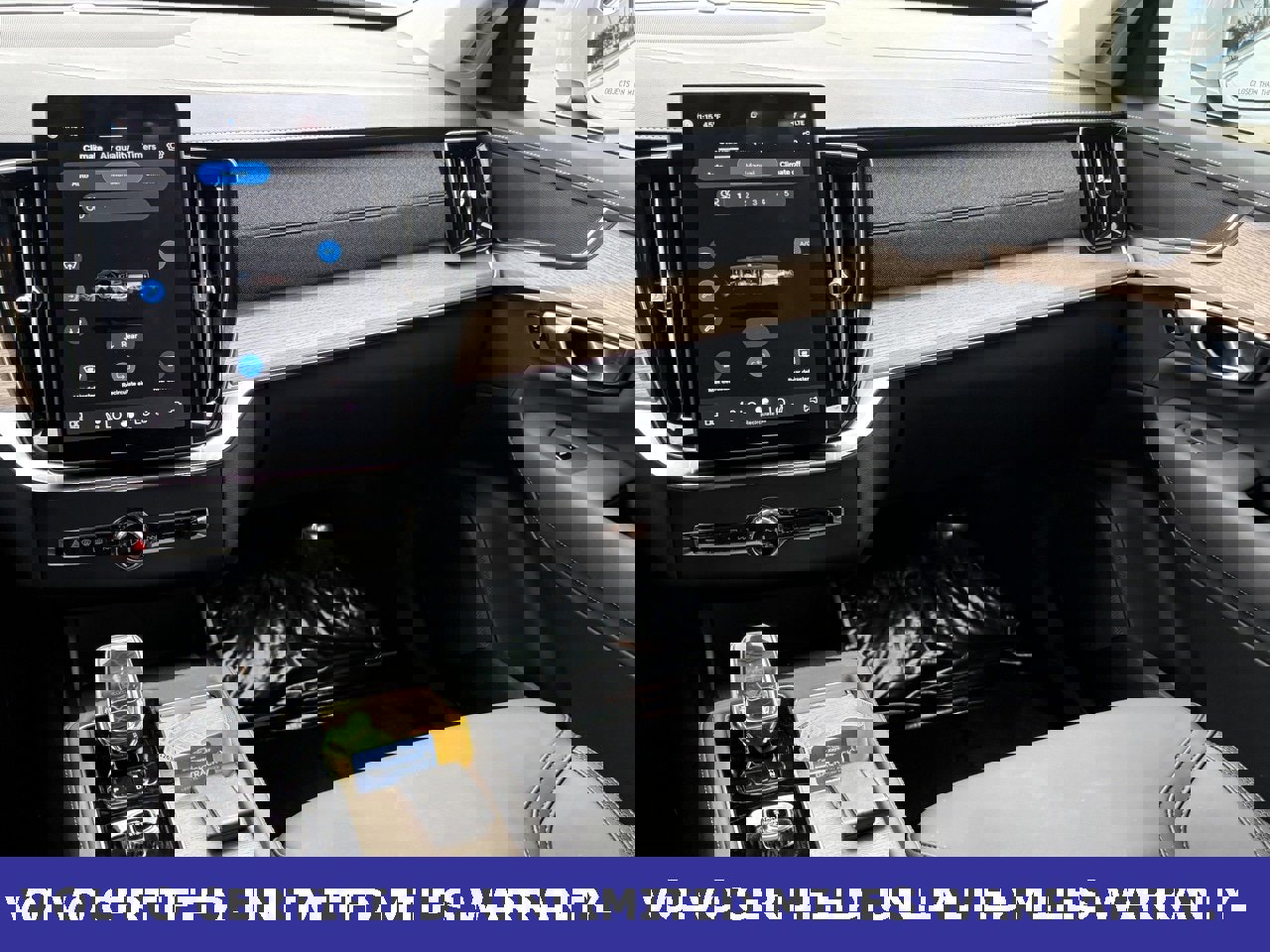 Certified 2025 Volvo XC90 B6 Plus image 15