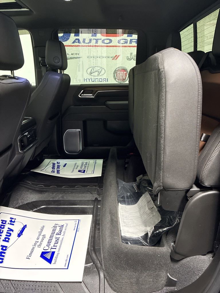 Used 2024 Chevrolet Silverado 2500 High Country w/ High Country Premium Package image 23