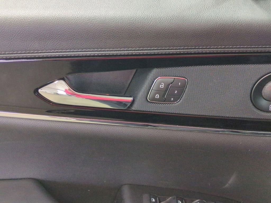 Certified 2023 Lincoln Nautilus Reserve w/ Equipment Group 201A image 14