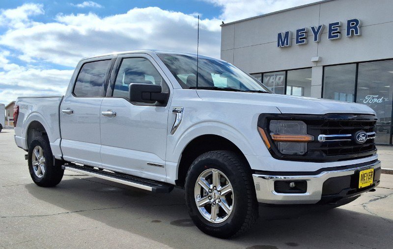 Used 2025 Ford F150 XLT w/ Equipment Group 301A Standard AWD/4WD image 2