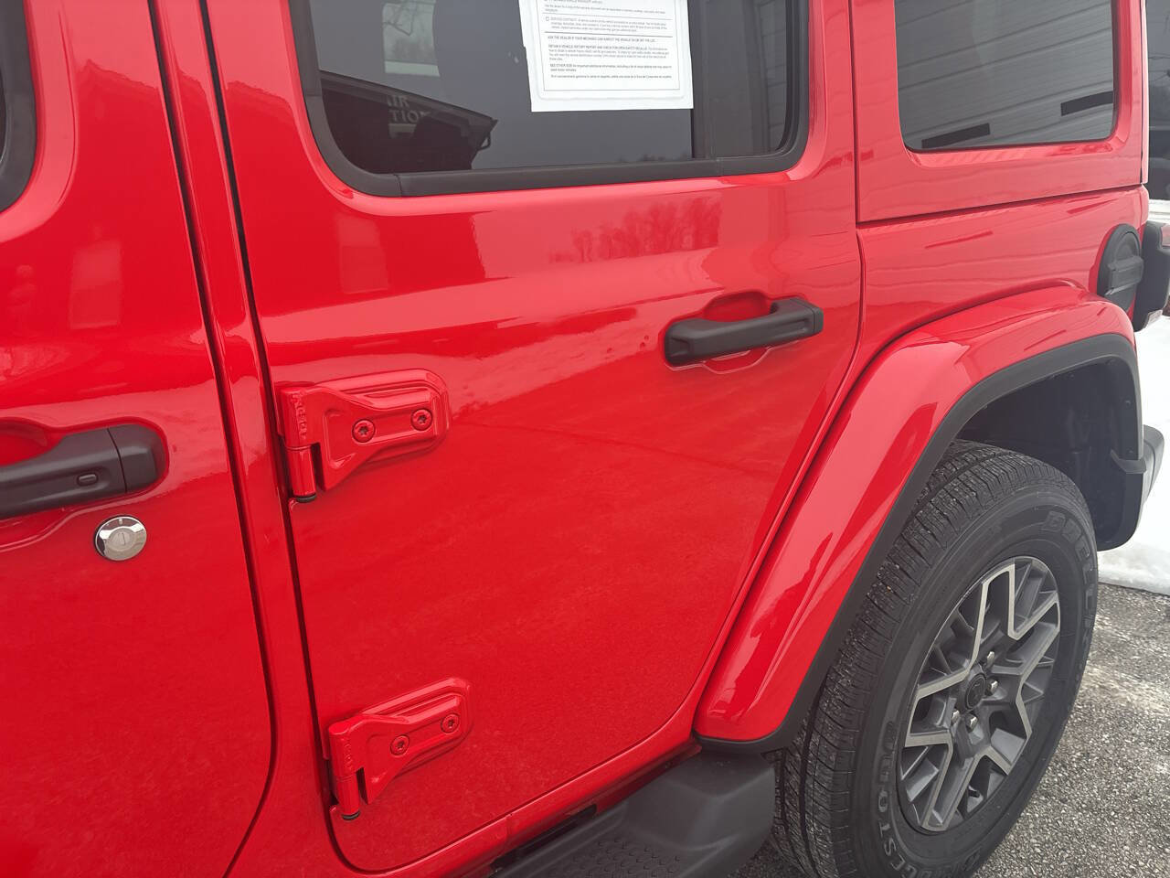 Used 2024 Jeep Wrangler Unlimited Sahara w/ Safety Group AWD/4WD image 12