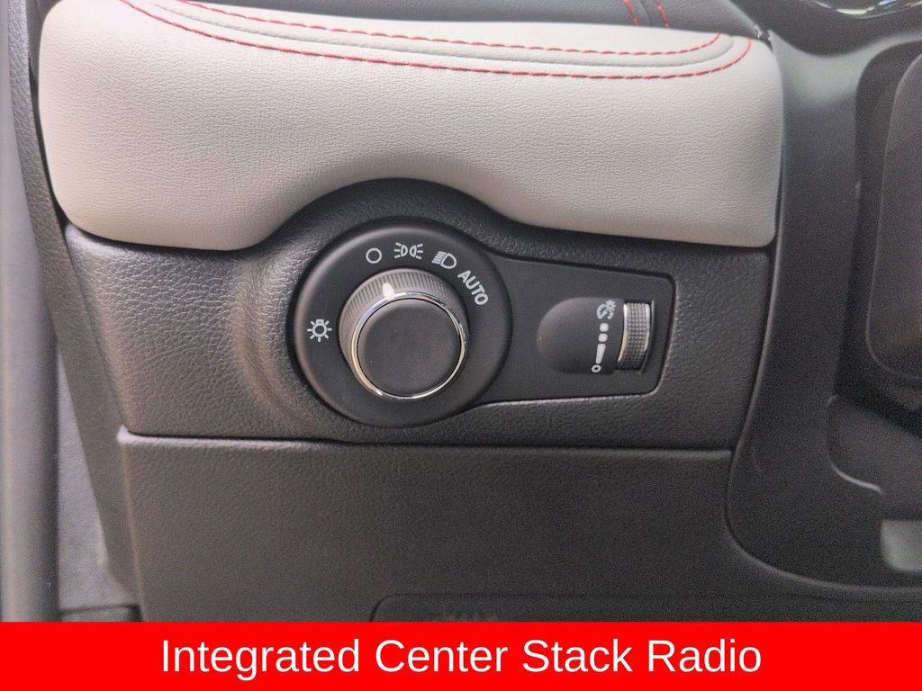 Used 2024 Dodge Durango GT image 19