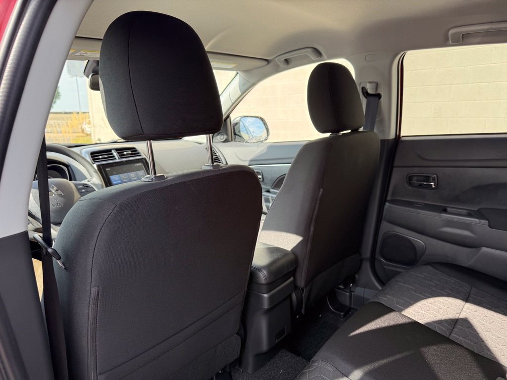 New 2027 Mitsubishi Outlander Sport ES AWD/4WD image 22