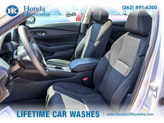 Used 2024 Honda Accord EX image 9