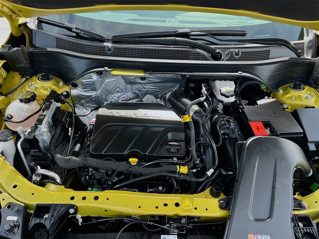 Used 2025 Chevrolet Trax RS w/ Driver Confidence Package image 29