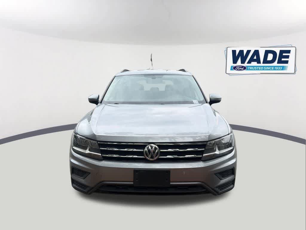 Used 2021 Volkswagen Tiguan SE AWD/4WD image 2