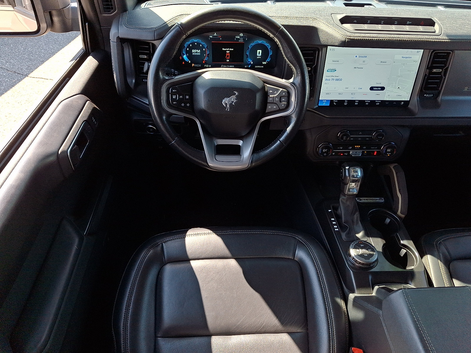 Used 2025 Ford Bronco Badlands AWD/4WD image 12