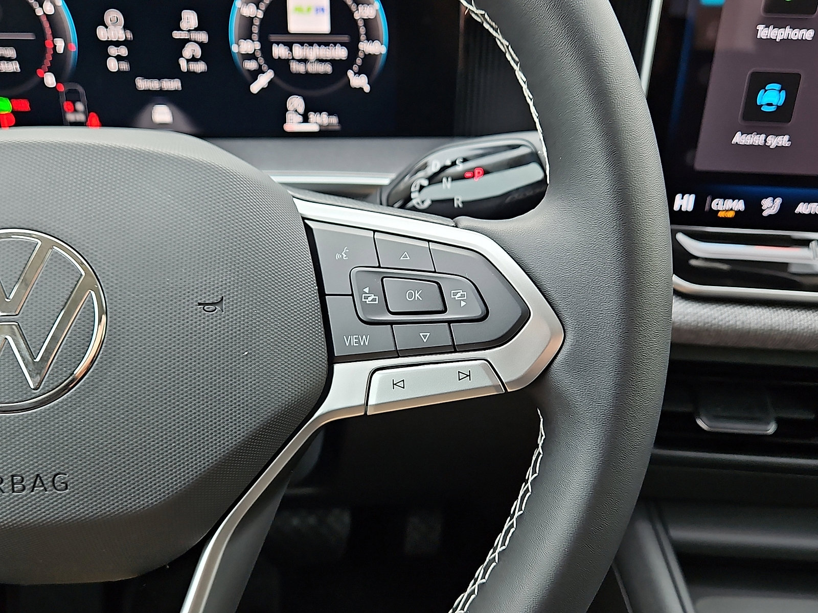 New 2026 Volkswagen Tiguan S image 17