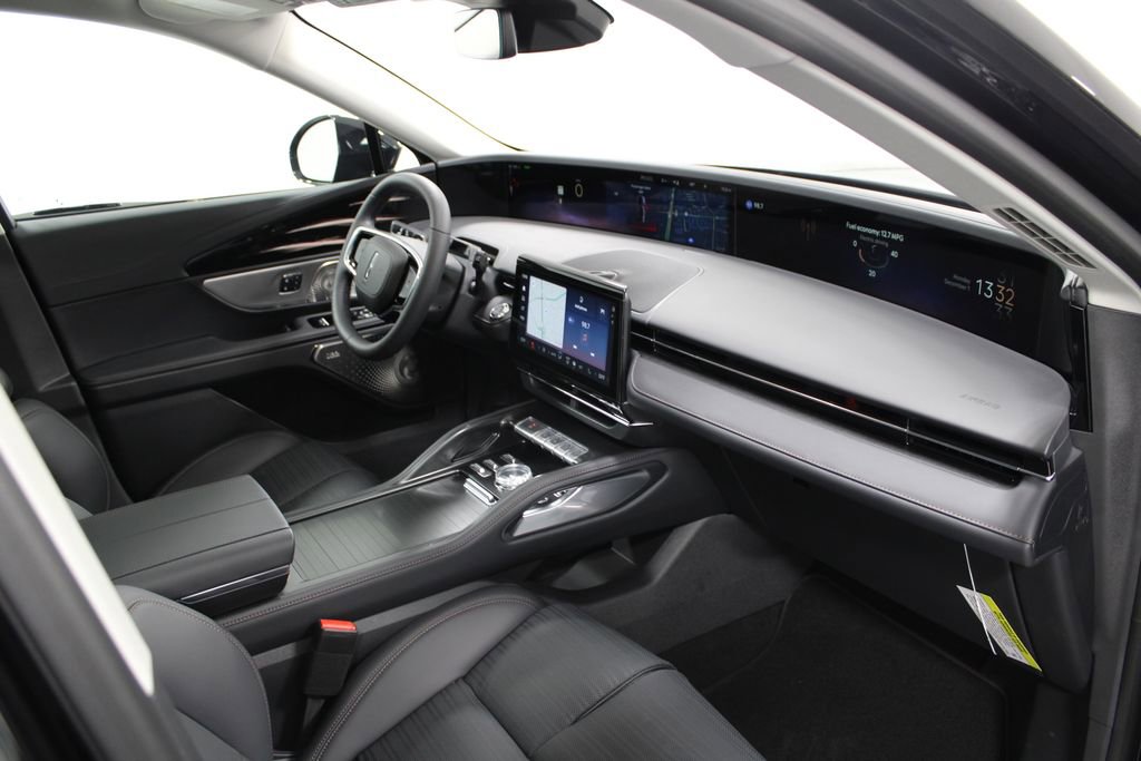 New 2026 Lincoln Nautilus Reserve image 29