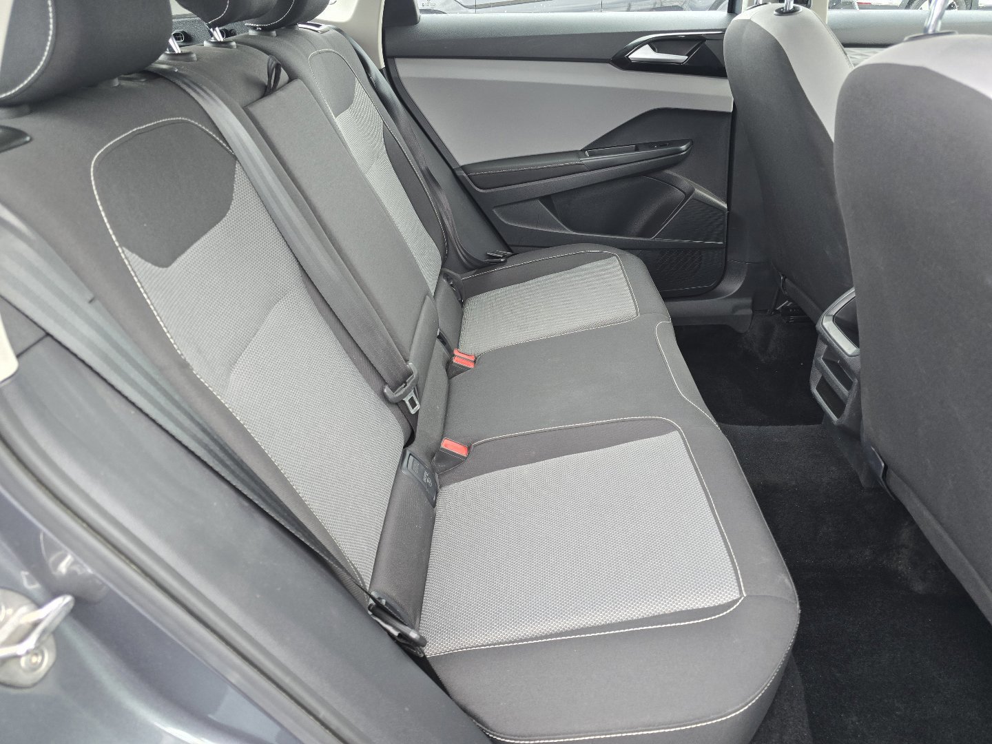 Used 2024 Volkswagen Taos S AWD/4WD image 24