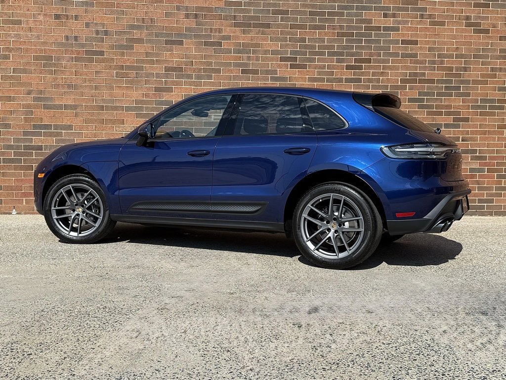 New 2026 Porsche Macan image 3