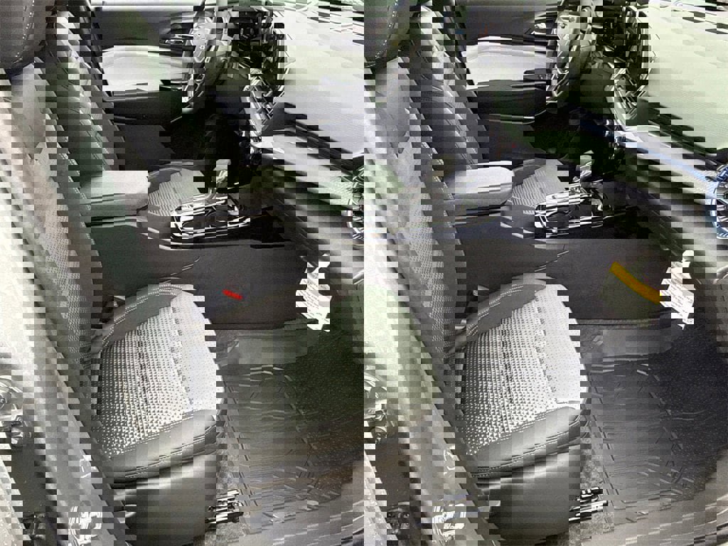 New 2026 Chevrolet Trax LT w/ Driver Confidence Package image 14