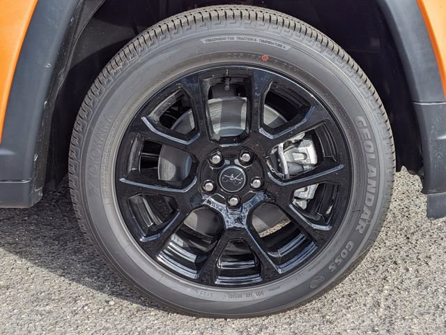New 2026 Jeep Compass Latitude AWD/4WD image 9
