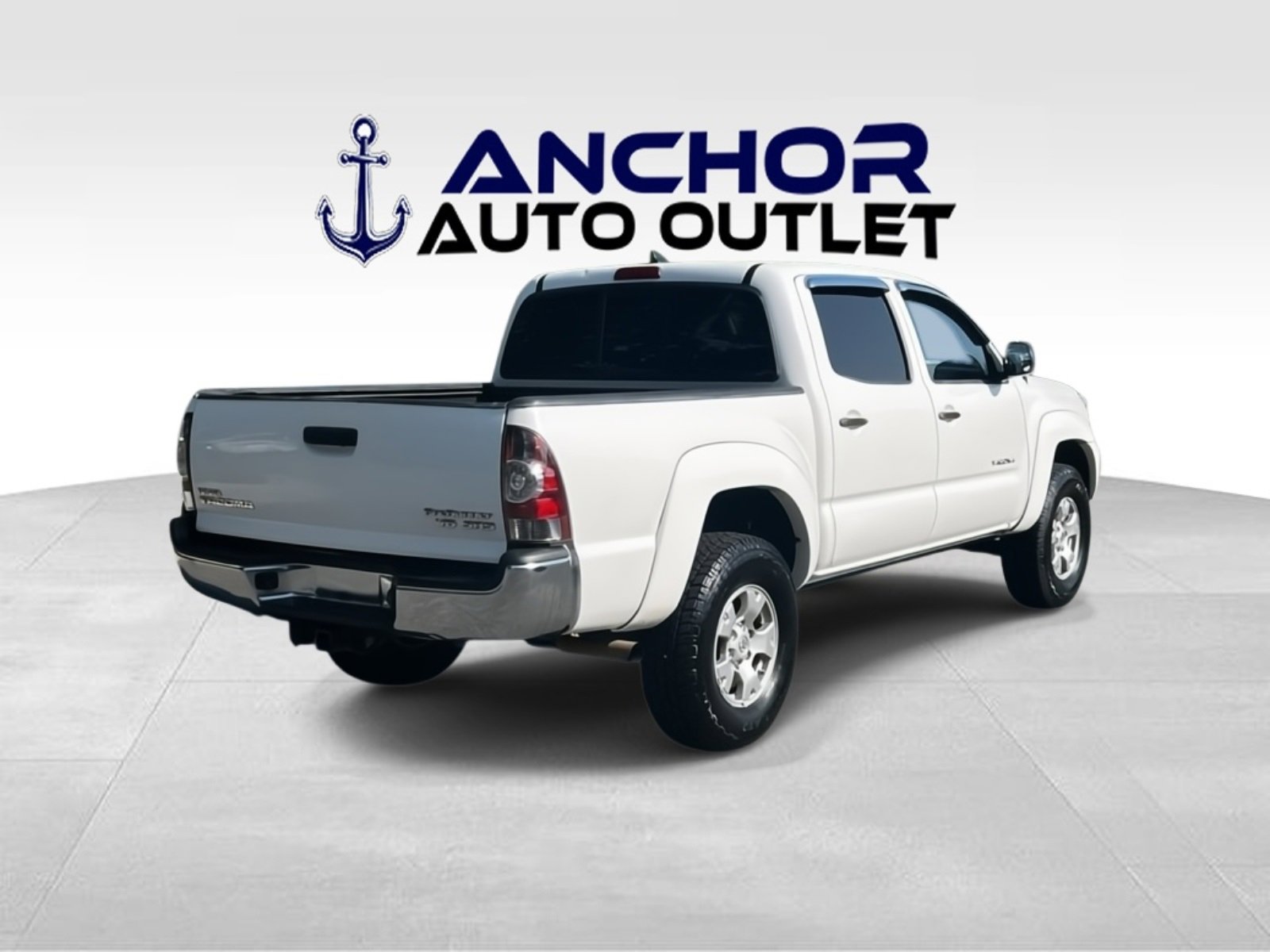 Used 2015 Toyota Tacoma PreRunner w/ SR5 Package image 8