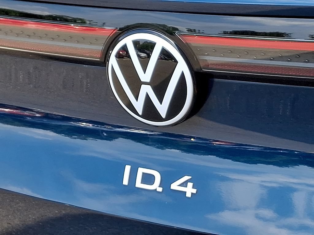 Certified 2023 Volkswagen ID.4 Pro RWD image 28