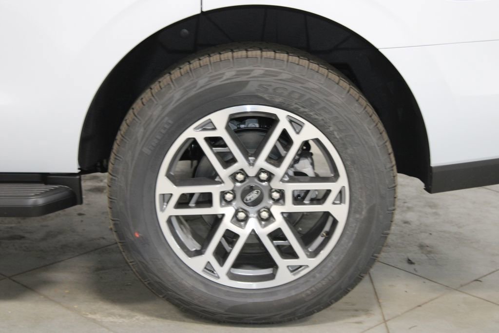 New 2026 Ford Expedition Active image 18