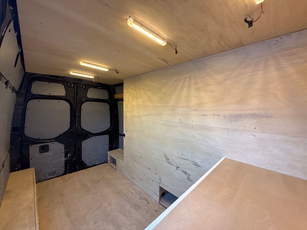 Used 2020 Mercedes-Benz Sprinter 2500 w/ Driver Convenience Package image 19