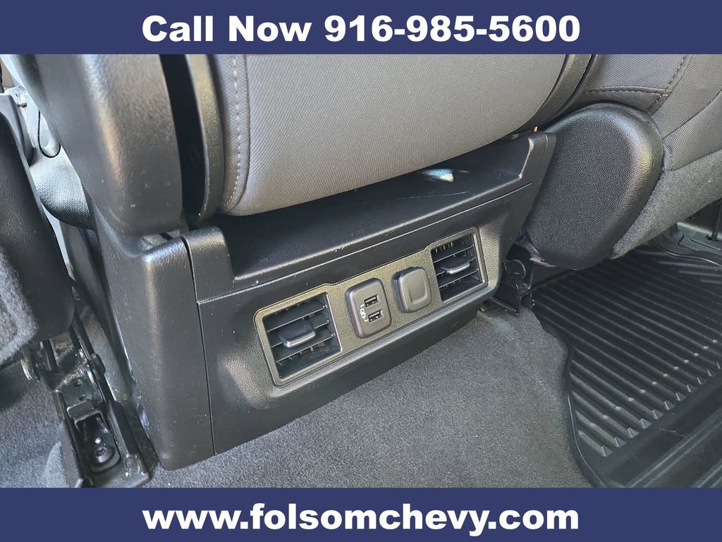 Used 2020 Chevrolet Silverado 1500 LT w/ All-Star Edition image 22