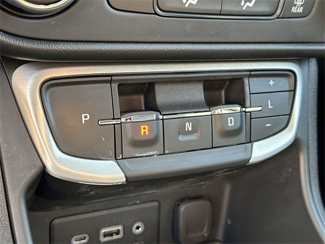 Used 2022 GMC Terrain SLE image 14