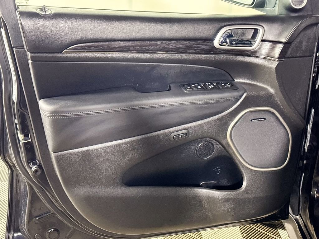 Used 2018 Jeep Grand Cherokee High Altitude AWD/4WD image 10