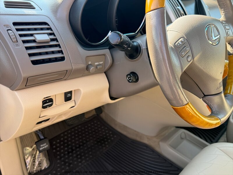Used 2006 Lexus RX 330 AWD w/ Premium Plus Pkg image 25
