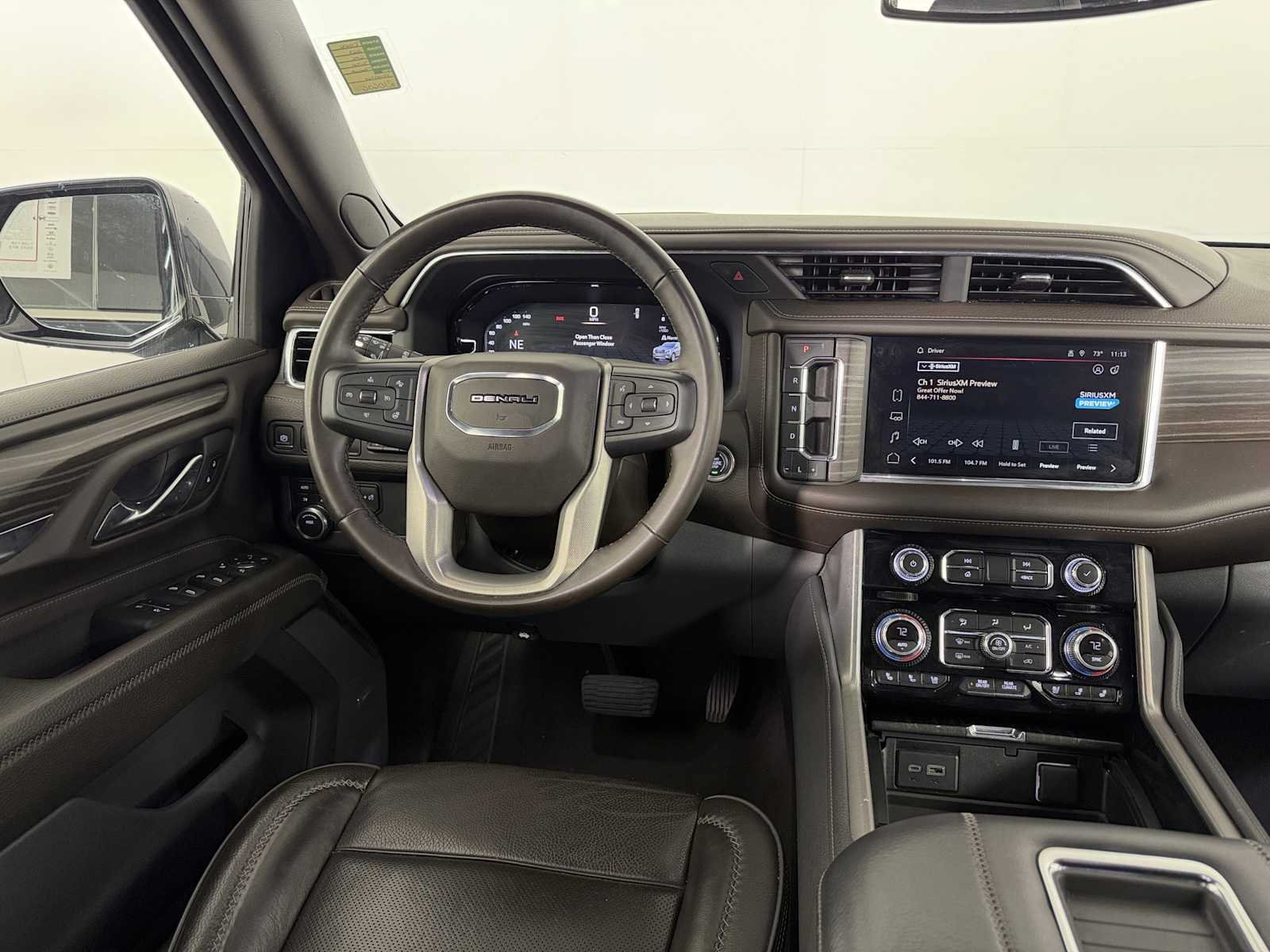 Used 2023 GMC Yukon Denali AWD/4WD image 24