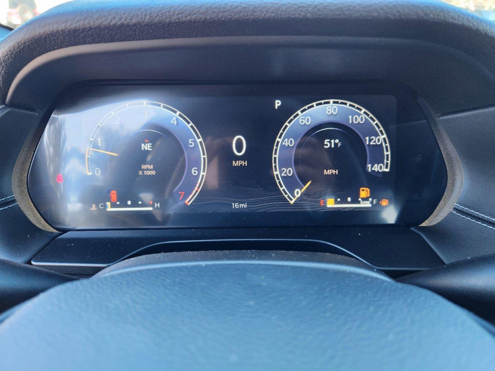 New 2025 Jeep Grand Cherokee Altitude image 7