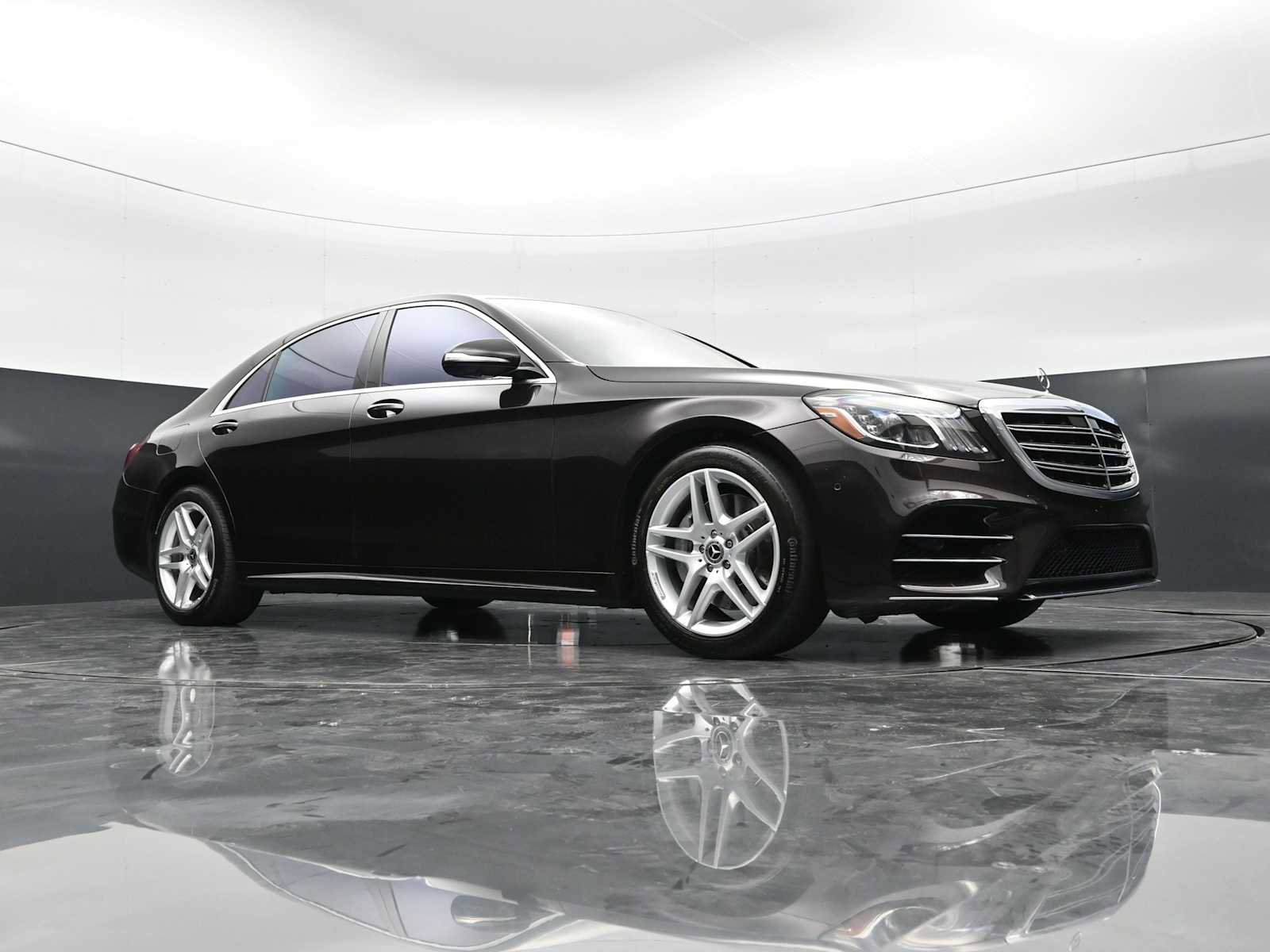 Used 2018 Mercedes-Benz S 560 Sedan image 48