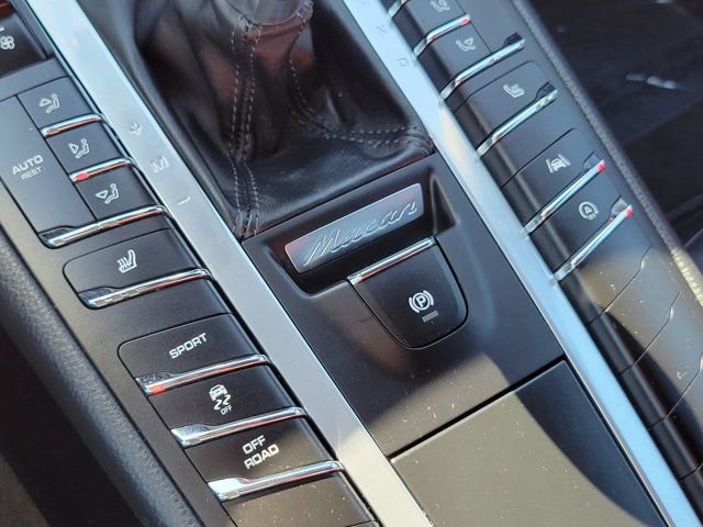 Used 2021 Porsche Macan S AWD/4WD image 29