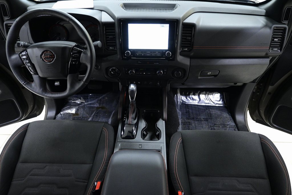 Used 2024 Nissan Frontier PRO-4X w/ Pro Convenience Package image 13