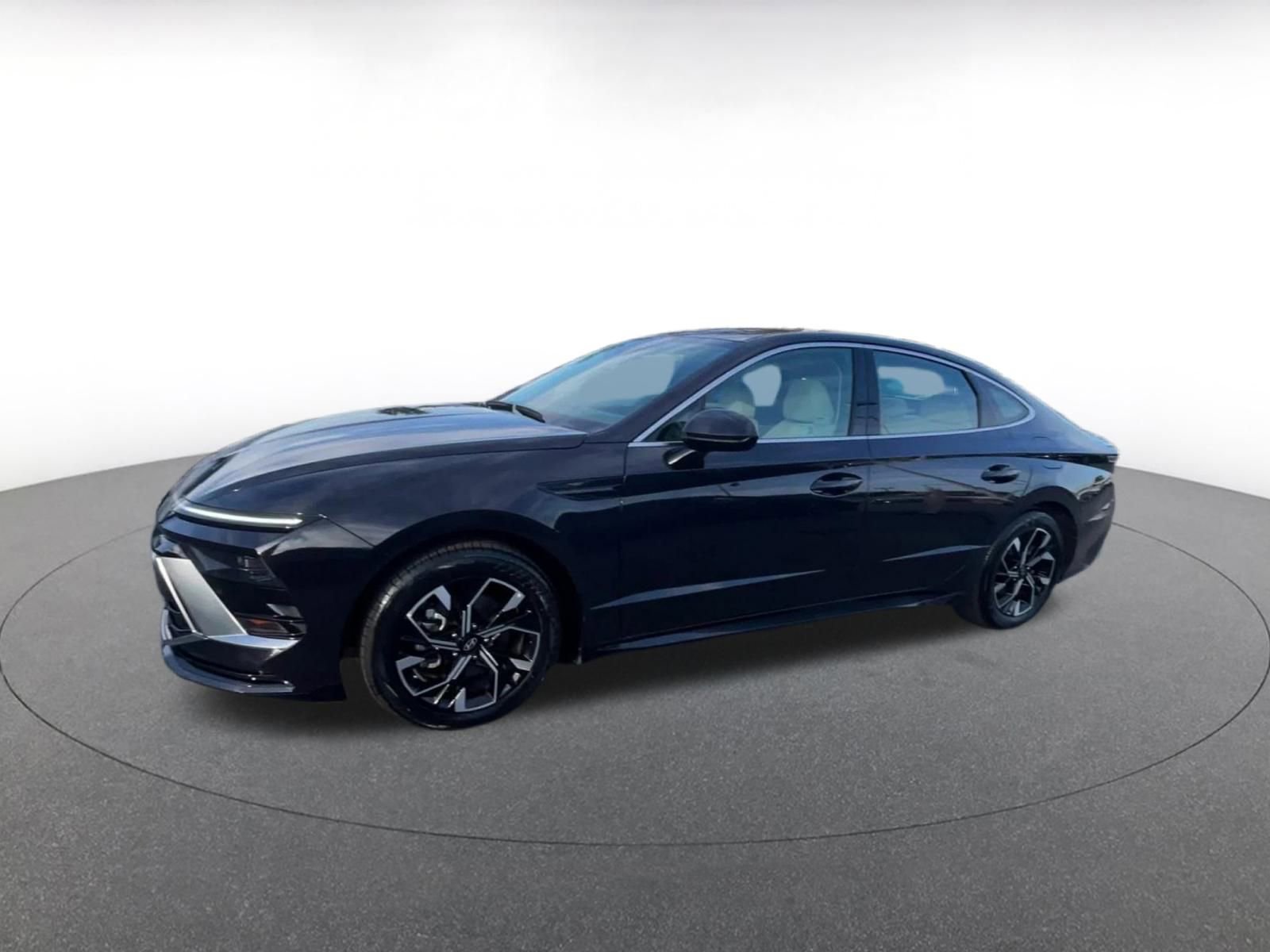 Used 2025 Hyundai Sonata SEL image 8