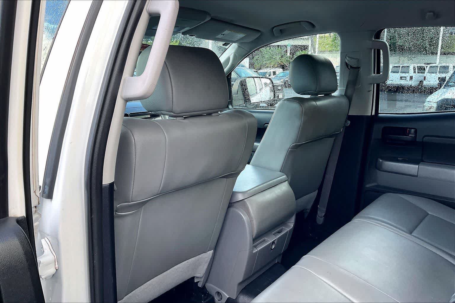 Used 2013 Toyota Tundra 2WD Double Cab w/ Tow Pkg image 12