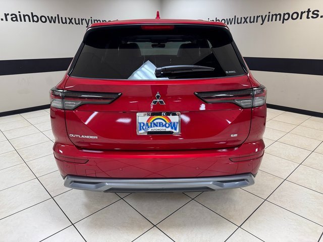 New 2025 Mitsubishi Outlander SE image 5