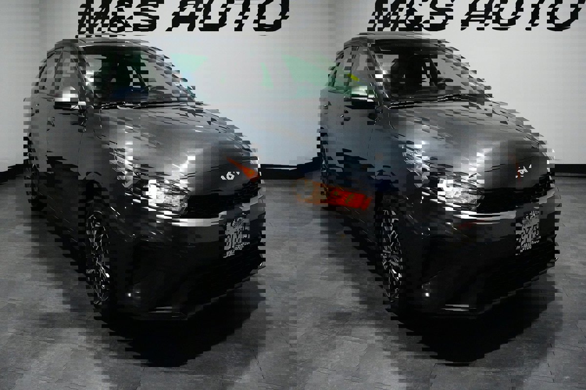 Used 2022 Kia Forte LXS image 6