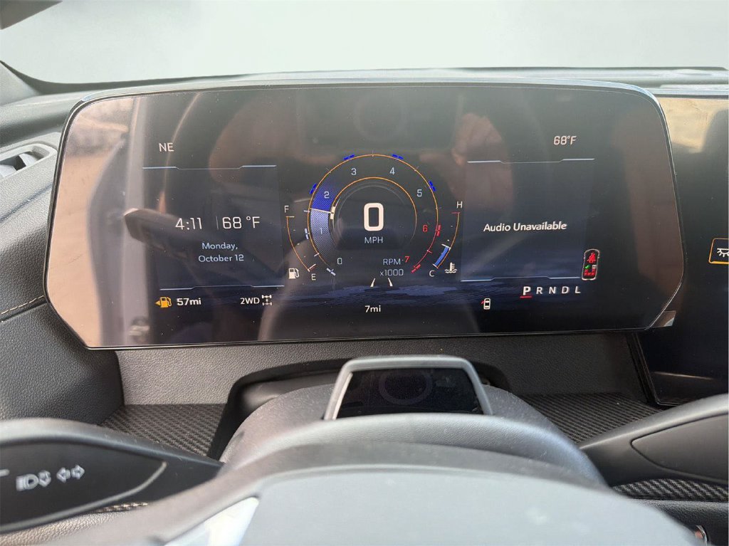 New 2027 Chevrolet Traverse Z71 w/ Enhanced Driving Package AWD/4WD image 25