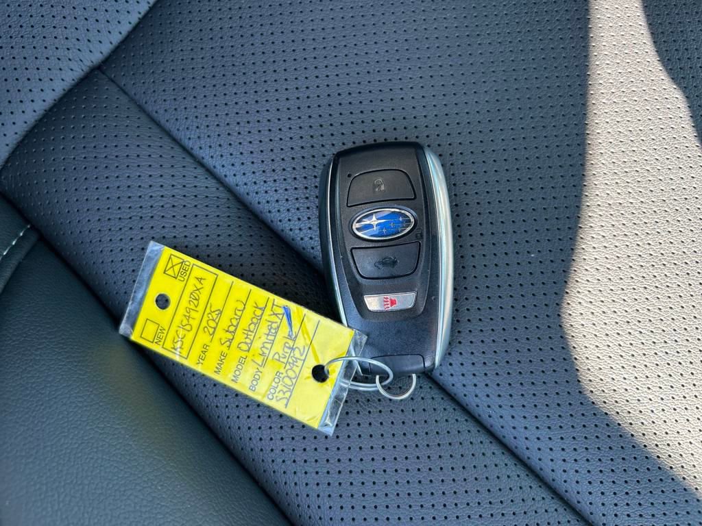 Used 2025 Subaru Outback Limited XT image 28