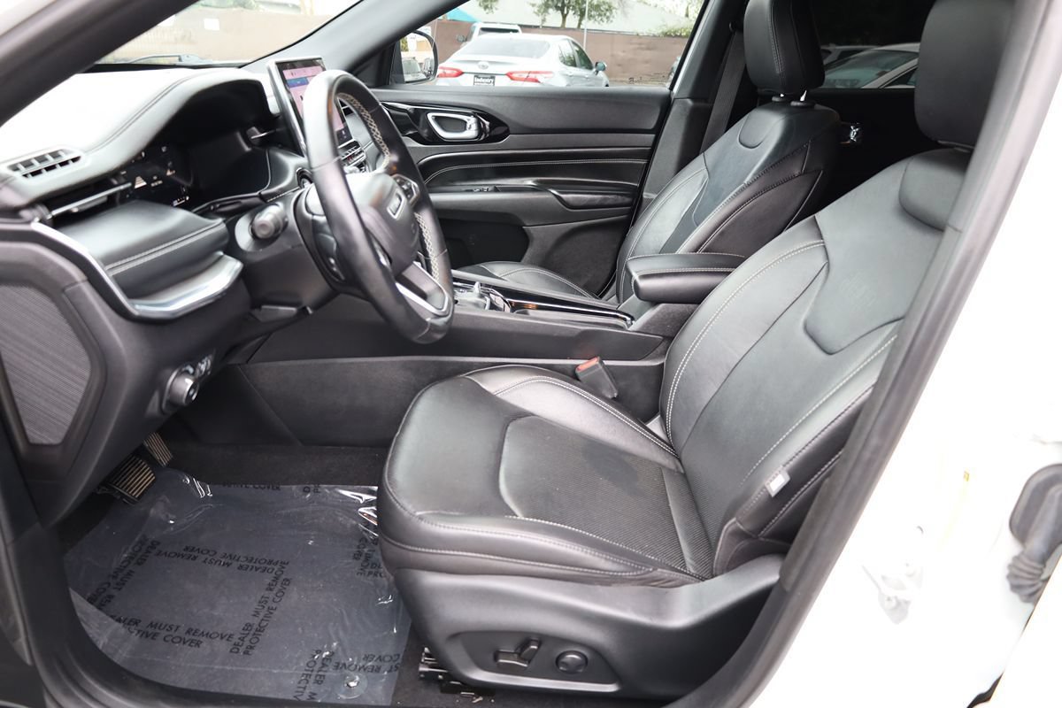 Used 2022 Jeep Compass High Altitude AWD/4WD image 12
