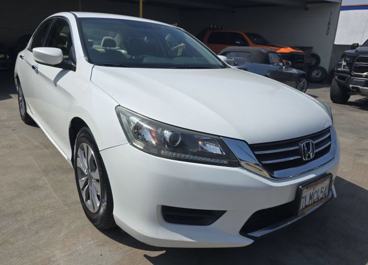 Used 2015 Honda Accord LX image 3