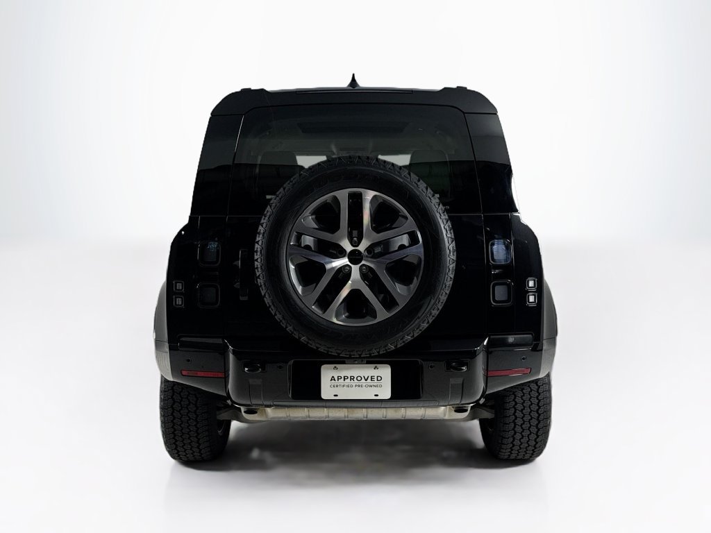 Used 2026 Land Rover Defender 110 X-Dynamic SE AWD/4WD image 4
