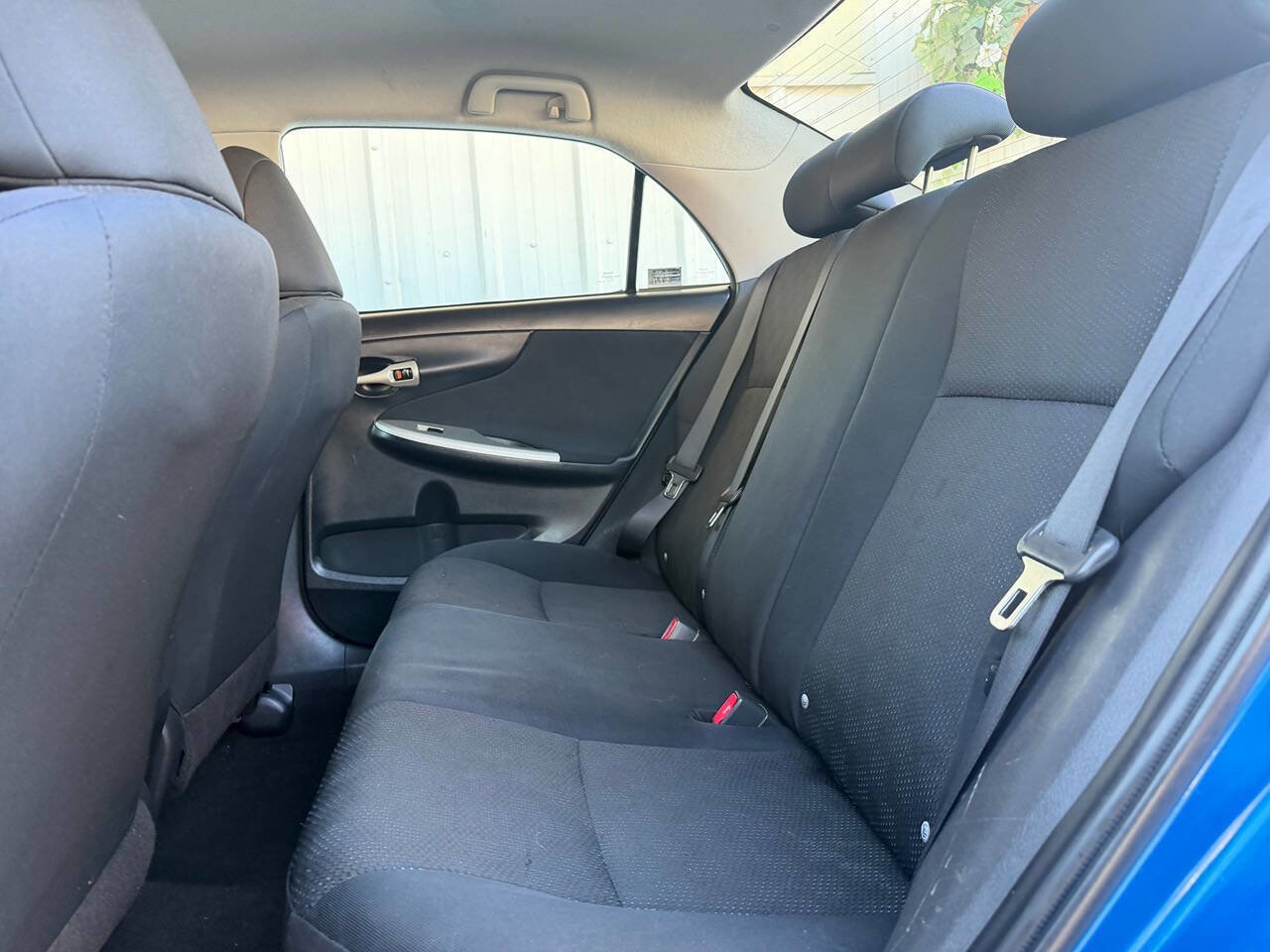 Used 2010 Toyota Corolla S image 17