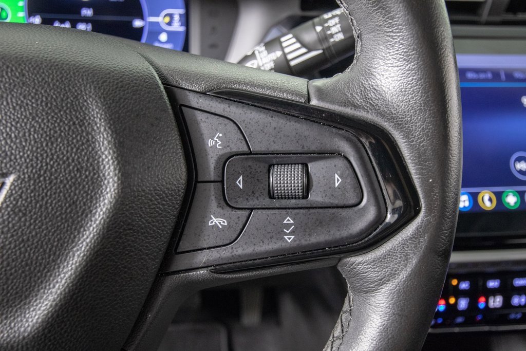 Used 2022 Chevrolet Bolt EUV Premier image 21