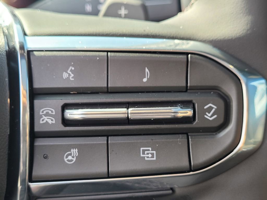 New 2026 GMC Yukon XL Denali w/ Denali Reserve Package image 23