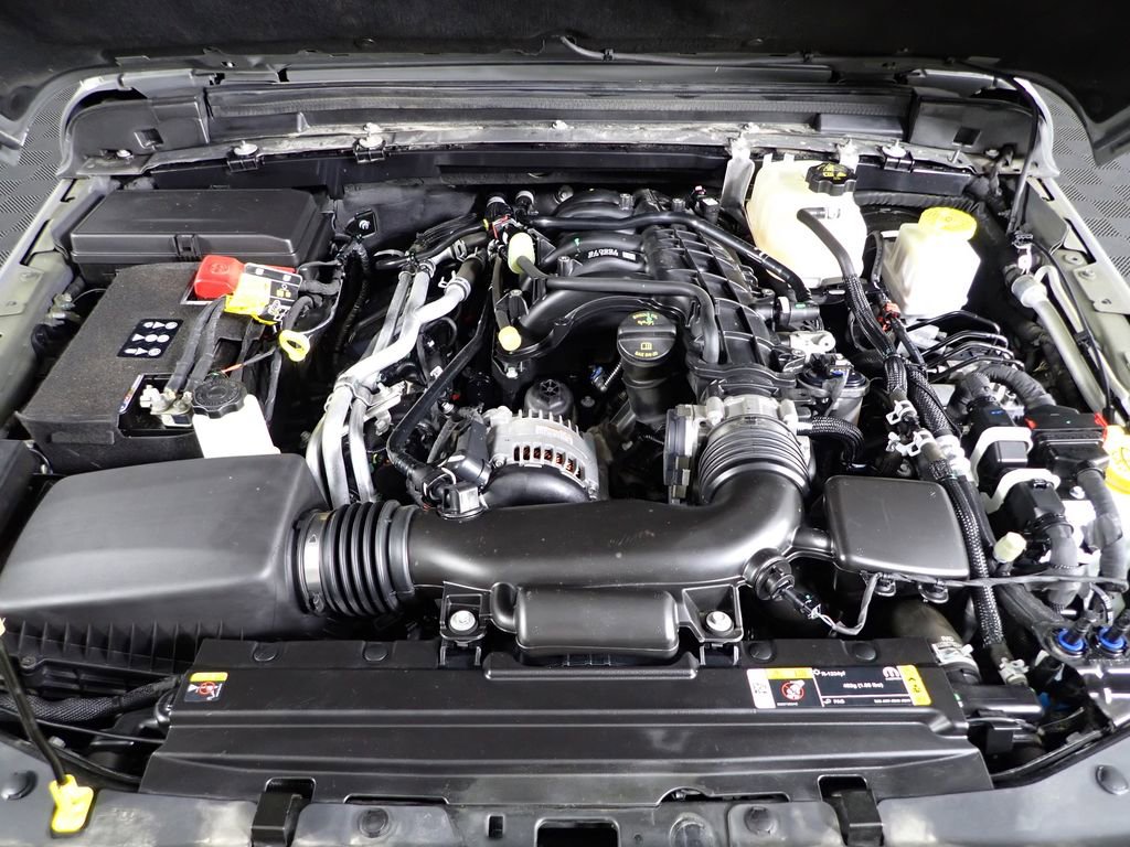 Used 2023 Jeep Gladiator Overland image 12