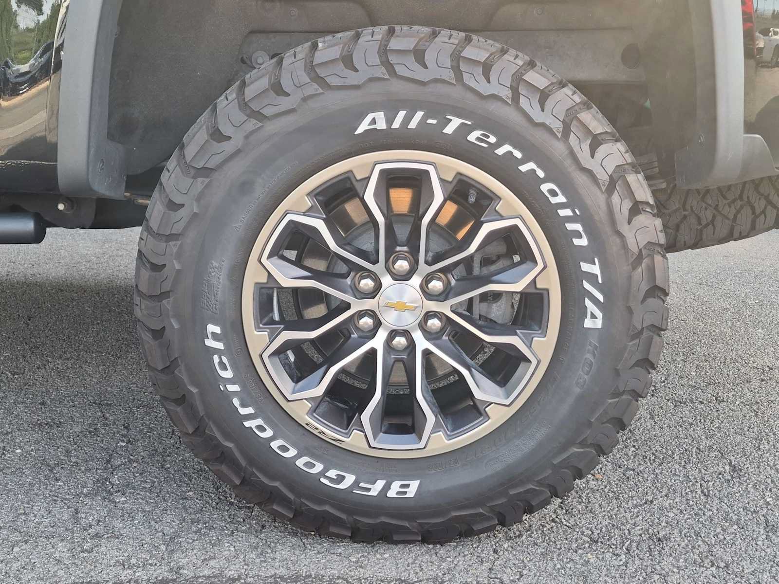 Used 2021 Chevrolet Colorado ZR2 AWD/4WD image 14