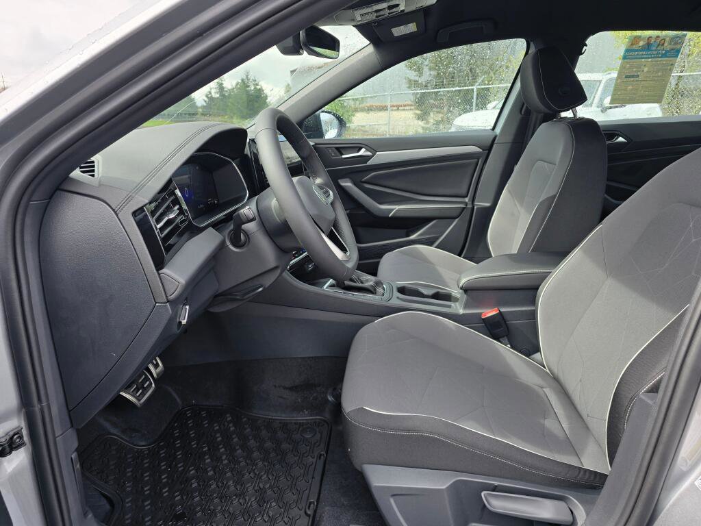 New 2026 Volkswagen Jetta Sport FWD image 17
