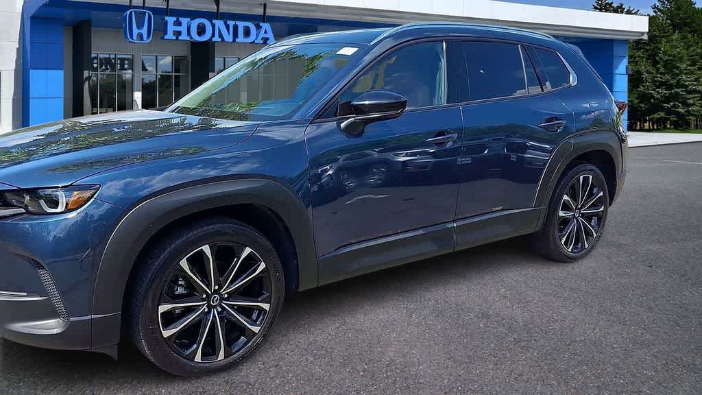 Used 2023 MAZDA CX-50 AWD 2.5 Turbo w/ Premium Pkg image 4