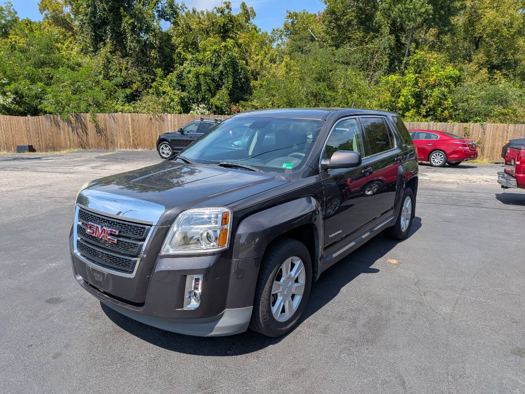 Used 2013 GMC Terrain SLE w/ LPO, Protection Package AWD/4WD image 1